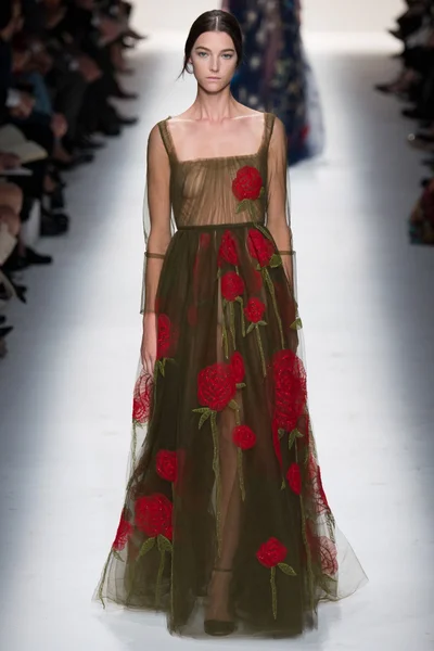 Look 70